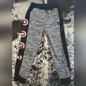 Marvel Gray Marled Leggings with Black Side Panels and Red Shield Motif